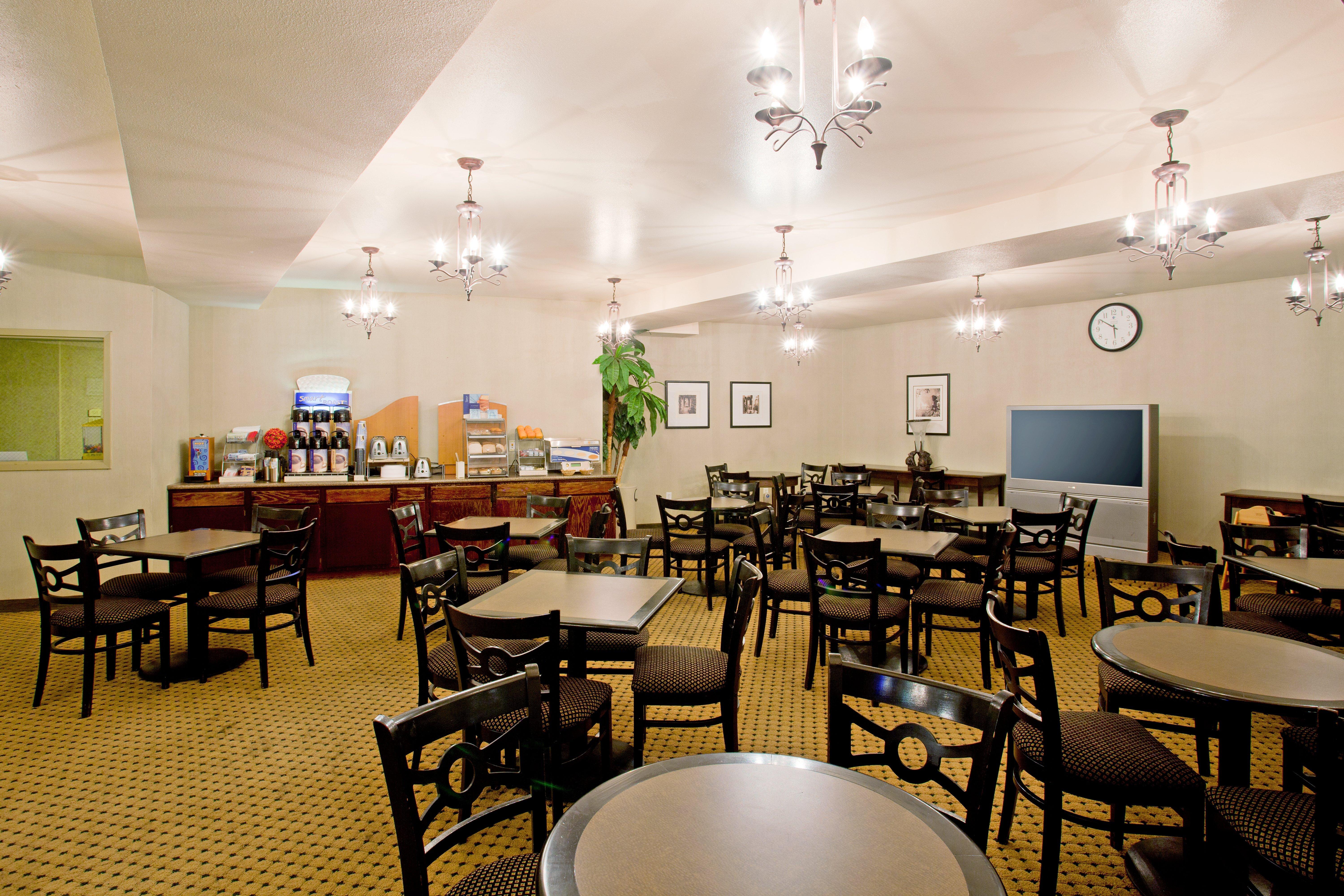 Hotel Marguerite South Anaheim - Garden Grove, Trademark Collection By Wyndham Экстерьер фото