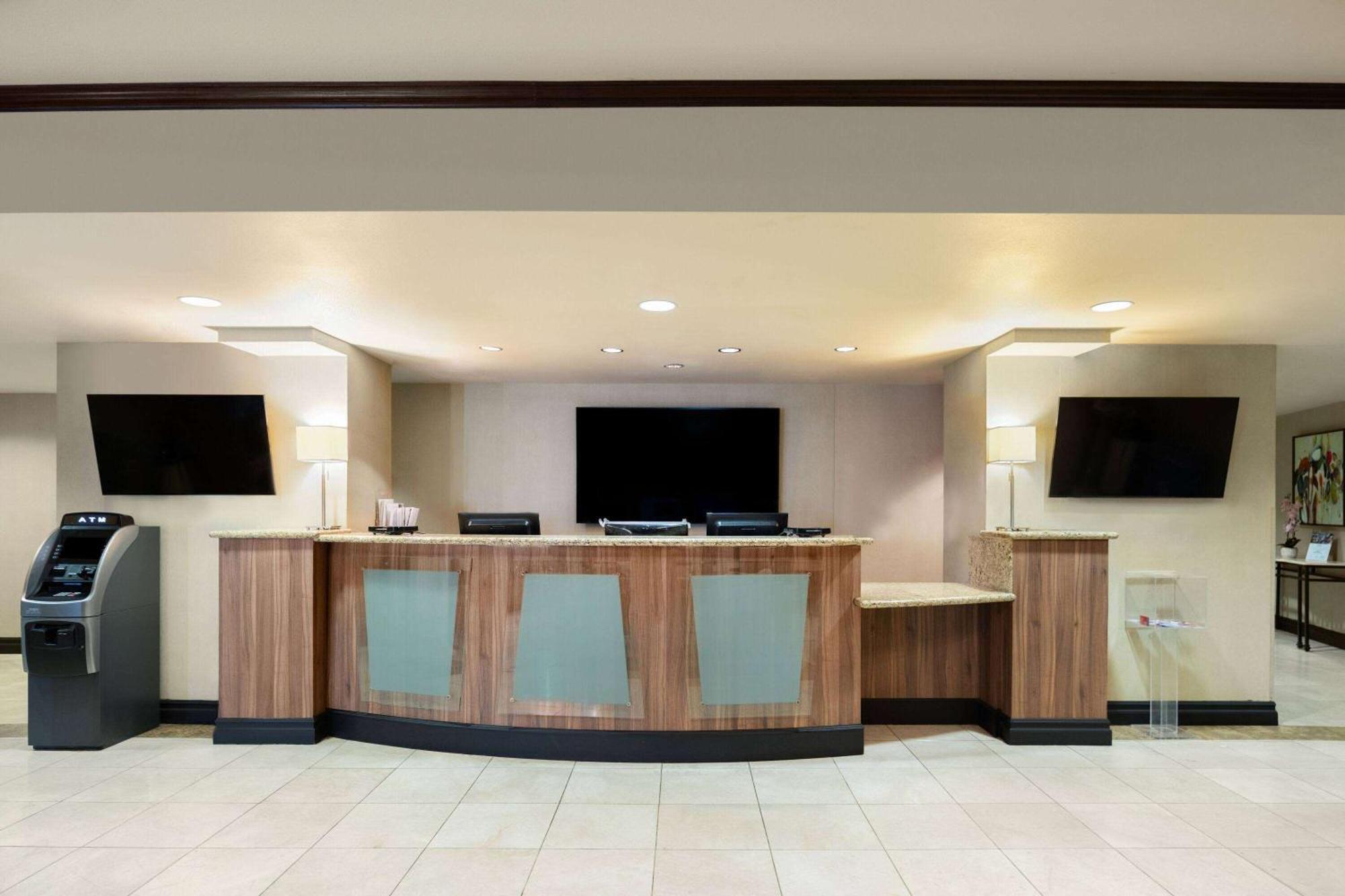 Hotel Marguerite South Anaheim - Garden Grove, Trademark Collection By Wyndham Экстерьер фото
