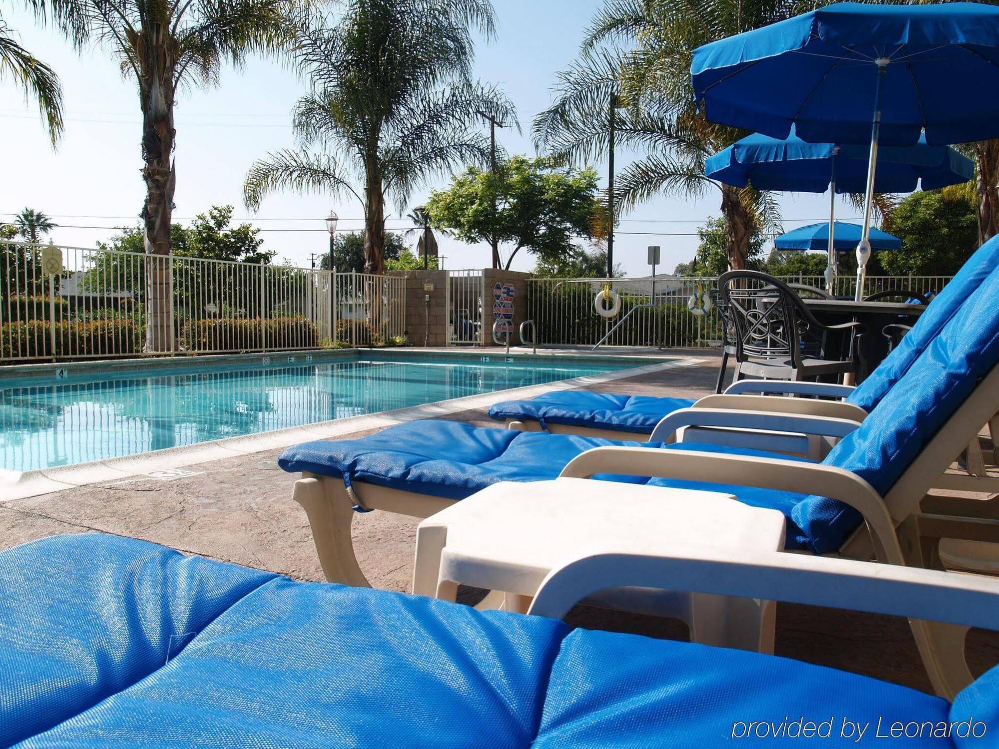 Hotel Marguerite South Anaheim - Garden Grove, Trademark Collection By Wyndham Экстерьер фото